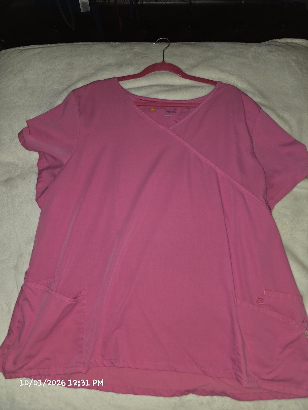 WonderWink Women's Pink V-Neck Crossover Scrub Top